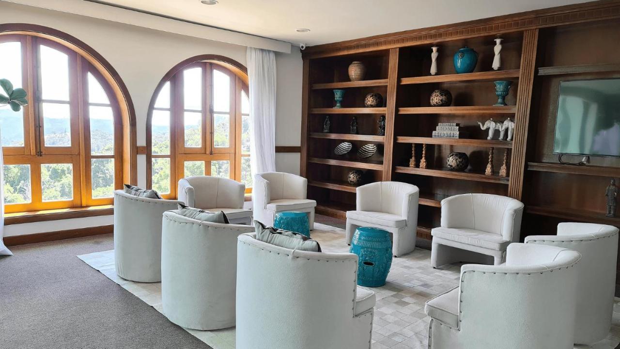 Duplex Luxo Com Piscina Aquecida, Lareira E Wifi Appartement Campos do Jordão Buitenkant foto